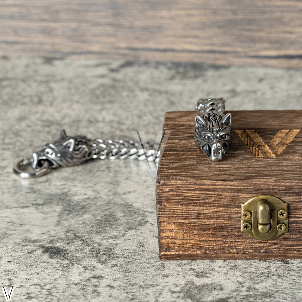 wolves bracelet